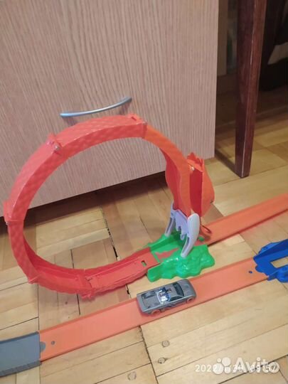Hot wheels треки