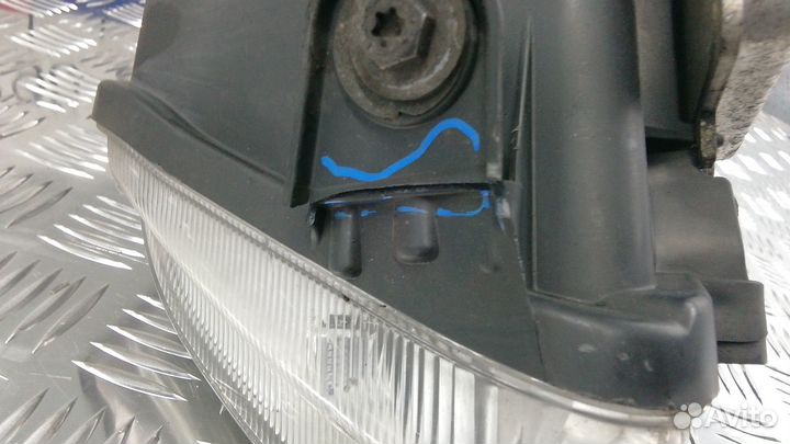 Фара правая Skoda Superb