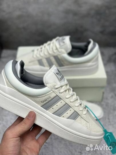 Кроссовки Adidas campus bad bunny белые