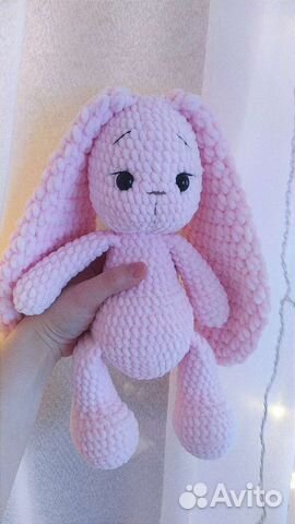 Игрушка зайка плюшевая вязаная