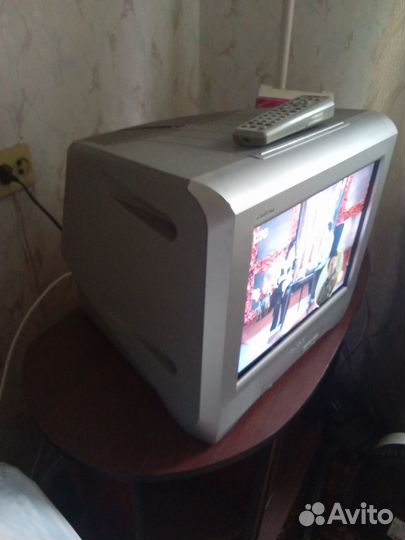 Продам телевизор