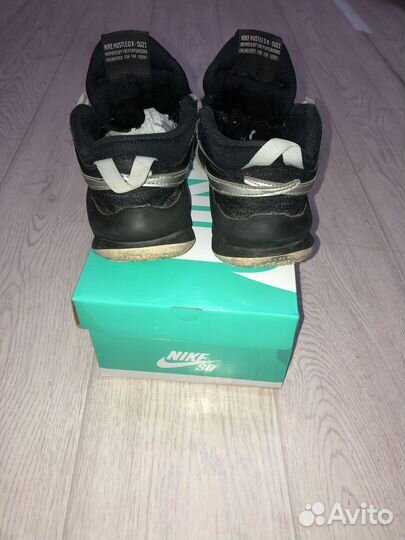 Кроссовки nike