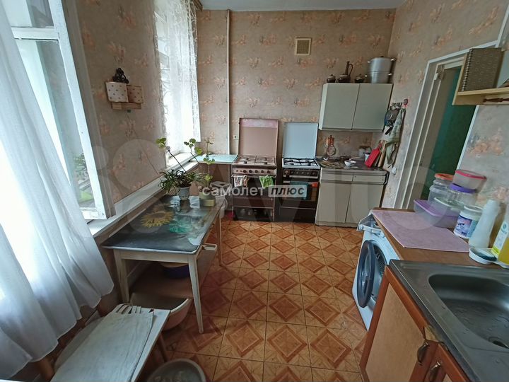 Доля в 4-к. квартире, 86,4 м², 3/3 эт.