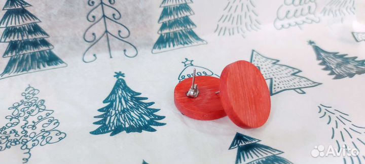 Серьги из натурального дерева