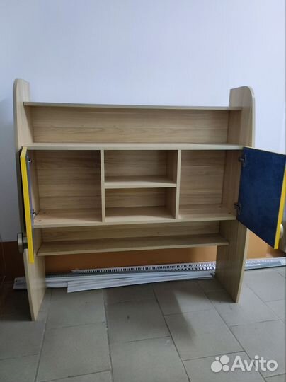 Полка настенная