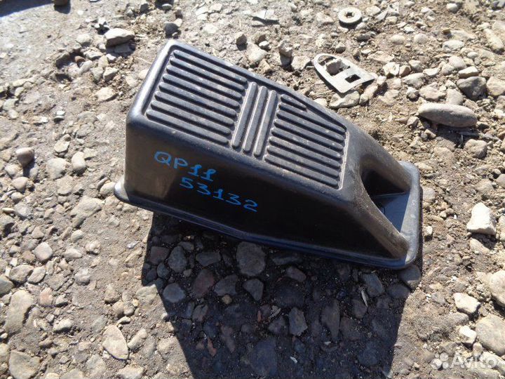 Подставка под ногу Nissan Primera QP11 QG18DE