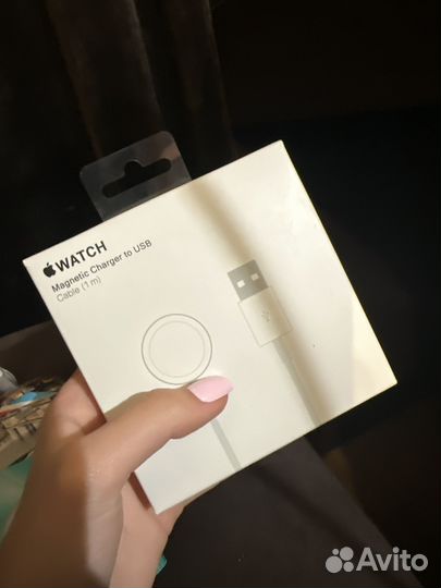 Зарядка на часы apple watch