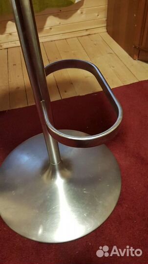 Барный стул