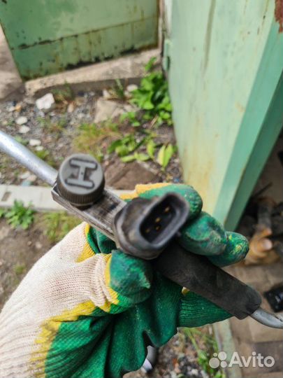 Трубка кондиционера Land Rover Discovery 3 2005