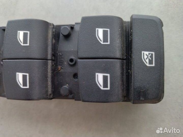 Блок управления стеклоподъемниками Bmw X3 F25 2012