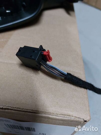 Зеркало левое Skoda Kodiaq новое оригинал