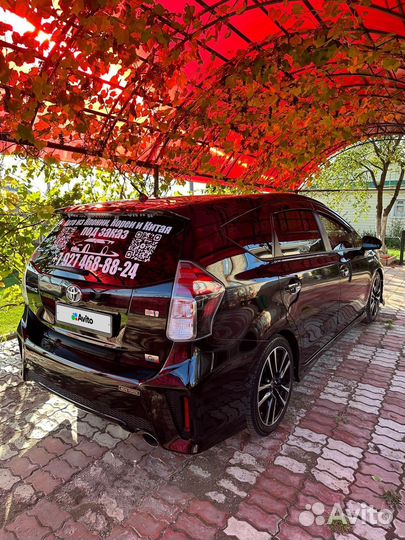 Toyota Prius Alpha 1.8 AT, 2016, 123 000 км