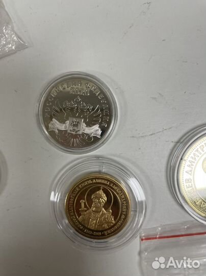 Монеты подарочные декоративные сувенирные
