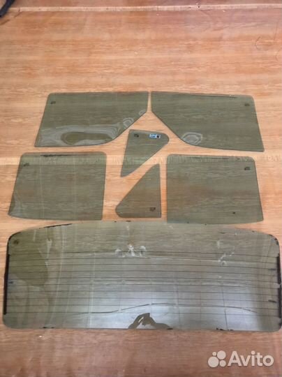 Комплект стекол на волгу