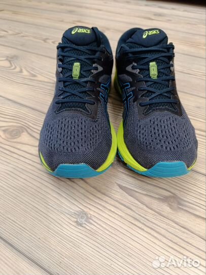 Кроссовки asics GT 1000