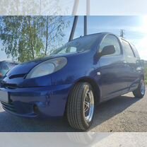 Toyota Yaris Verso 1.3 MT, 2000, битый, 320 258 км, с пробегом, цена 435 000 руб.