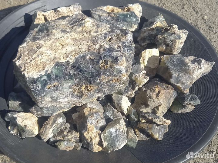 Опал Уральский