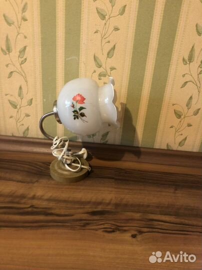 Лампа настольная, ночник