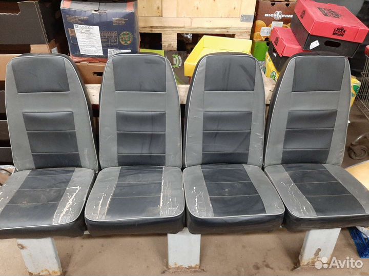 Сиденья на Ford transit 2011