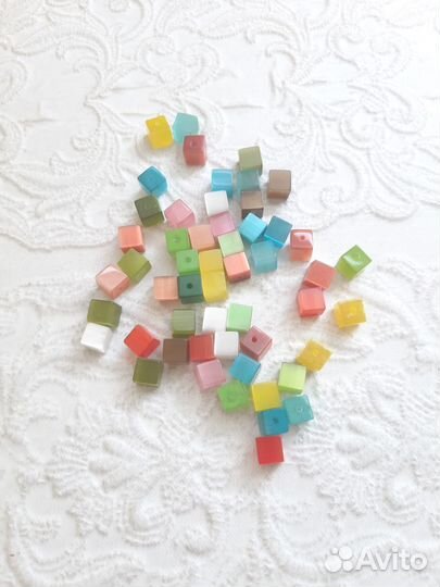 Бусина кубики стекло кошачий глаз 53 шт 8мм