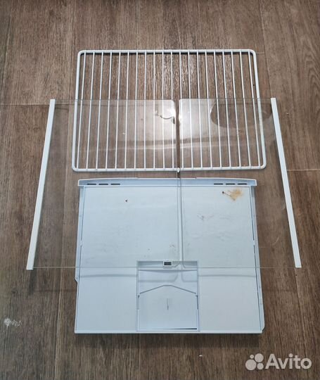 Детали от холодильника Бирюса 108