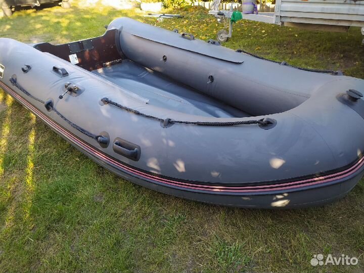 Продаю лодку пвх Hunter 360, киль