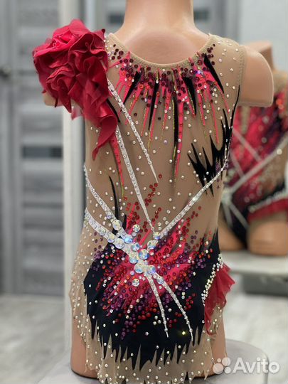 Купальник для художественной гимнастики. Прокат