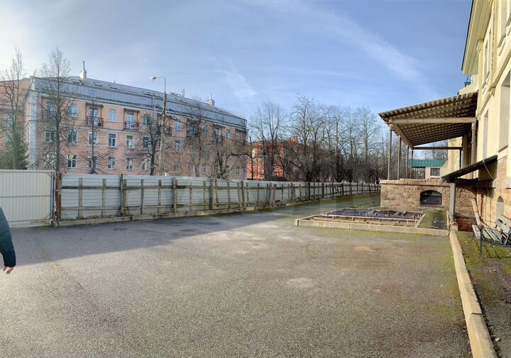 Продажа современного здания гостиницы, 4765 м²