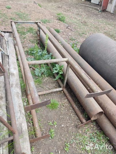 Подставка для емкости