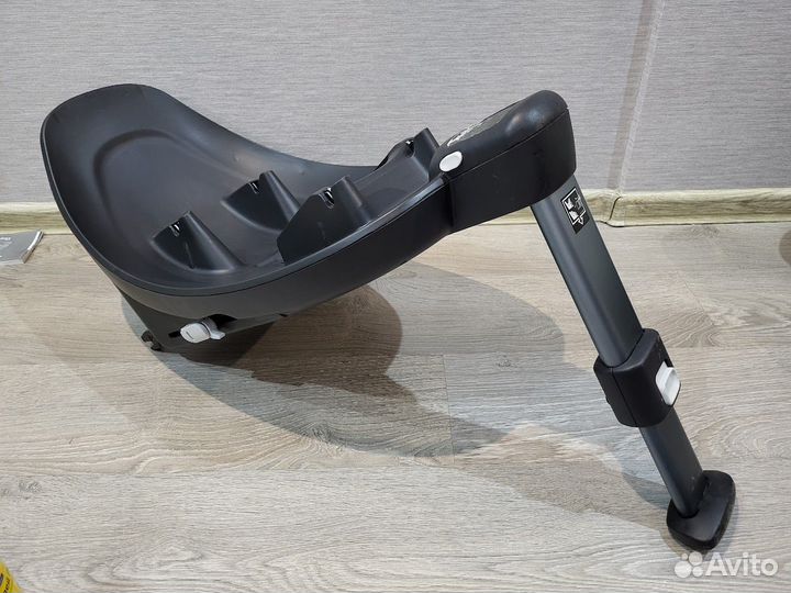 Автокресло (0-4г) Cybex Sirona M2 i-Size + Base M