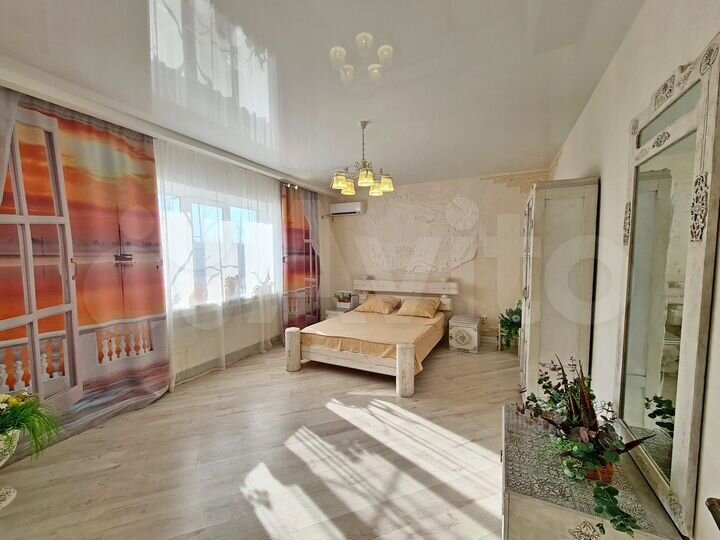 Дом 104 м² на участке 4 сот.