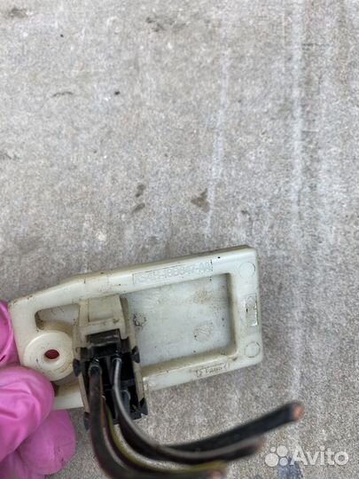 Резистор печки, отопителя Ford Focus 1