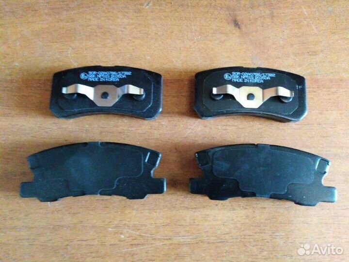 Колодки дисковые задние Mitsubishi Outlander