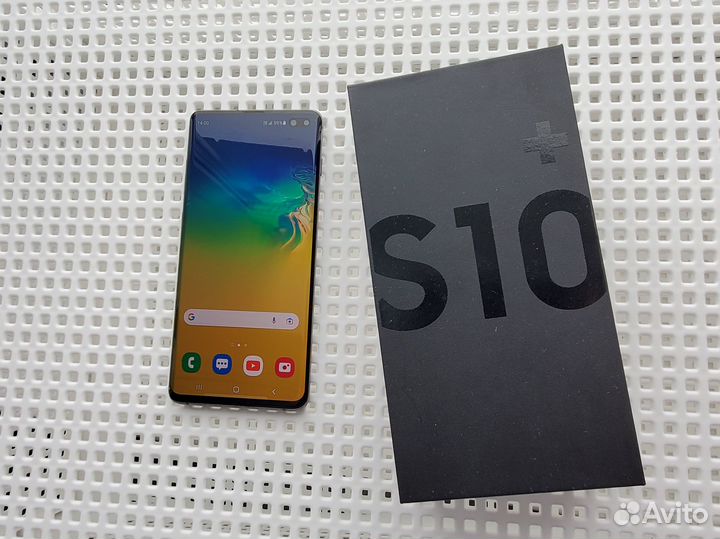 Samsung Galaxy S10+ (Snapdragon 855), 8/128 ГБ