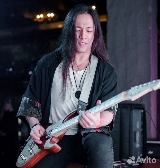 Уроки игры на гитаре/электрогитаре/укулеле