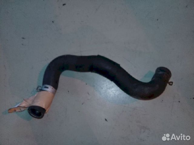 Патрубок охлаждения (радиатора) 16572-28170нижний