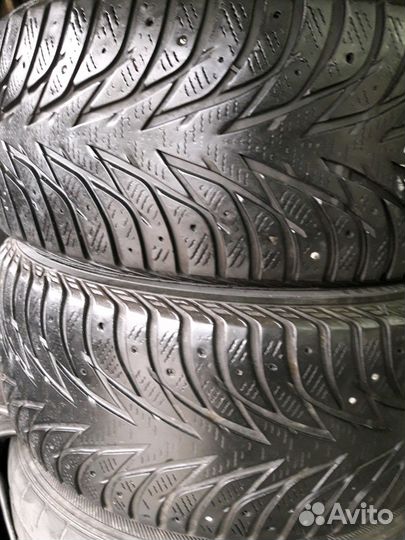 Yokohama Ice Guard Stud IG55 235/45 R17