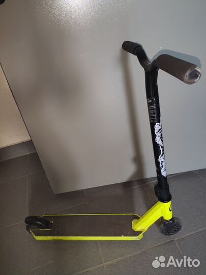 Трюковой самокат oxelo