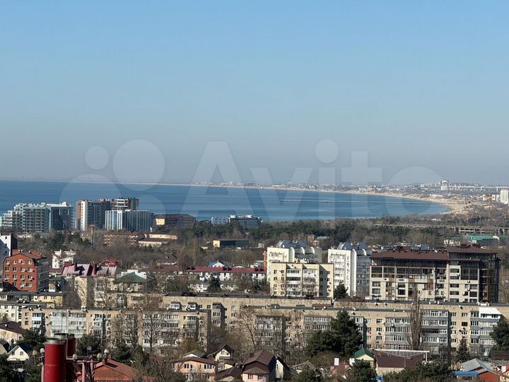 Квартира-студия, 31,8 м², 16/20 эт.