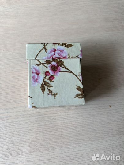 Коробка подарочная