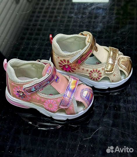 Босоножки для девочки