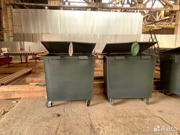 Бак для мусора 1.1м3