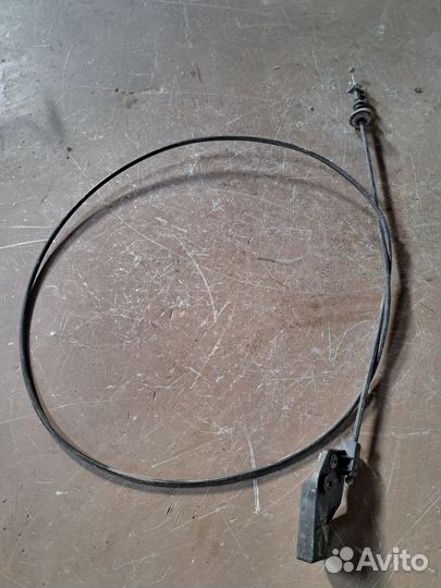 Трос ручка капота Skoda Fabia