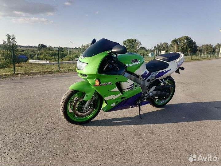 Kawasaki zx9r