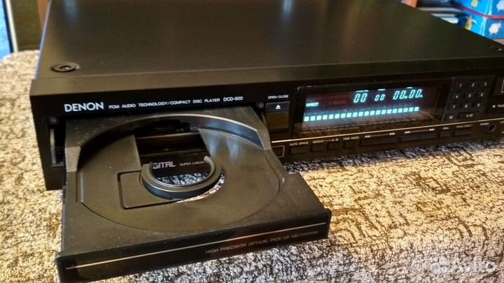 Проигрыватель CD Denon DCD-900. Japan