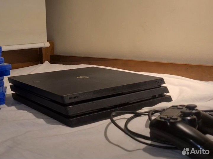 Sony PS4 pro 1tb