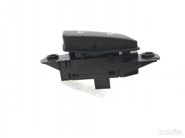 Кнопка центрального замка Chevrolet Orlando 1.8