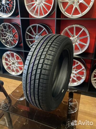 Ikon Tyres Nordman SX3 195/65 R15 91H