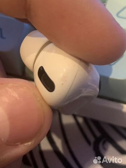 Airpods pro 1 наушник правый