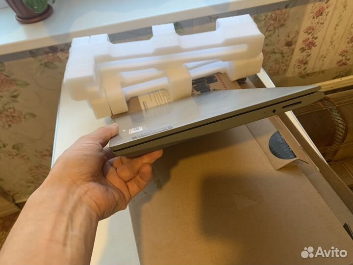 Lenovo intel core i3
